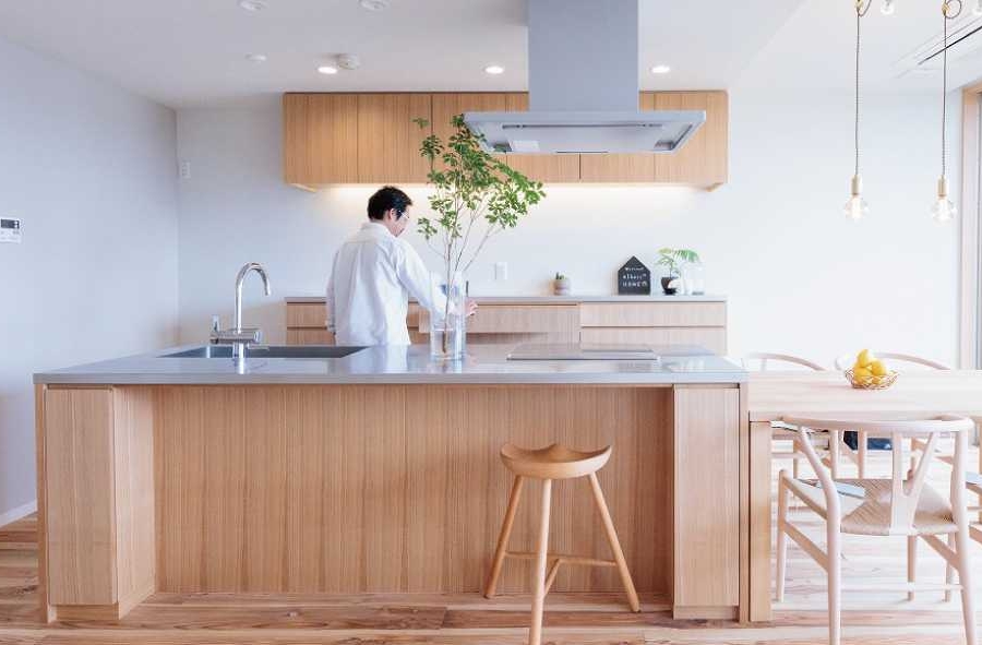 アイランドキッチンで実現する家族との絆× 由比ガ浜